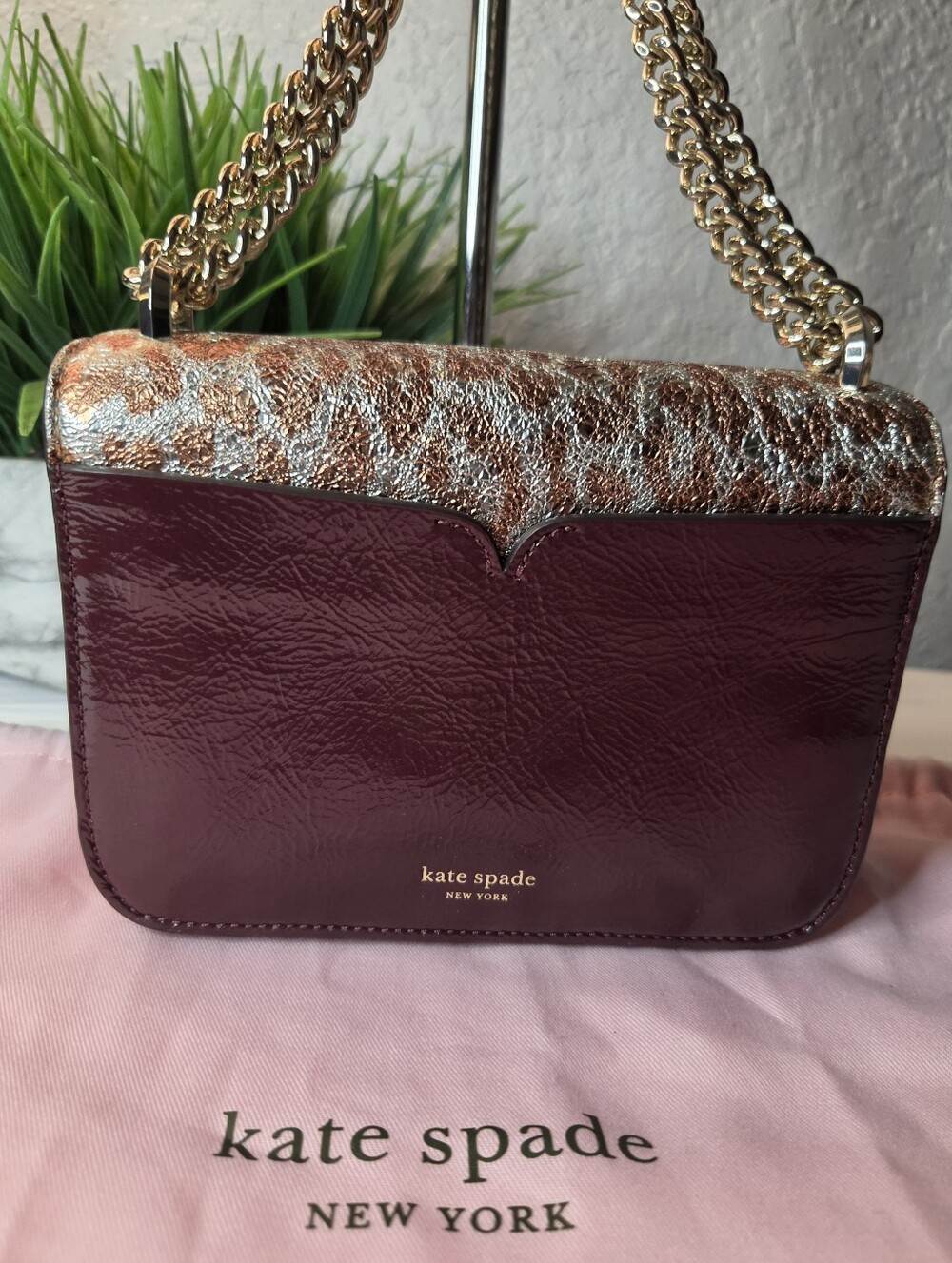 Kate Spade Nicola Metallic Leopard Twistlock Small Convertible Chain Bag - Picture 5 of 15